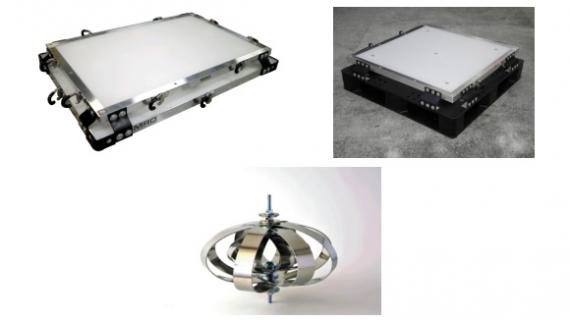 Anti-vibration pallet for heavy objects with metal sphere suspension