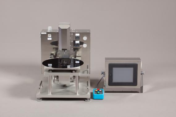 Non-contact thickness measuring device